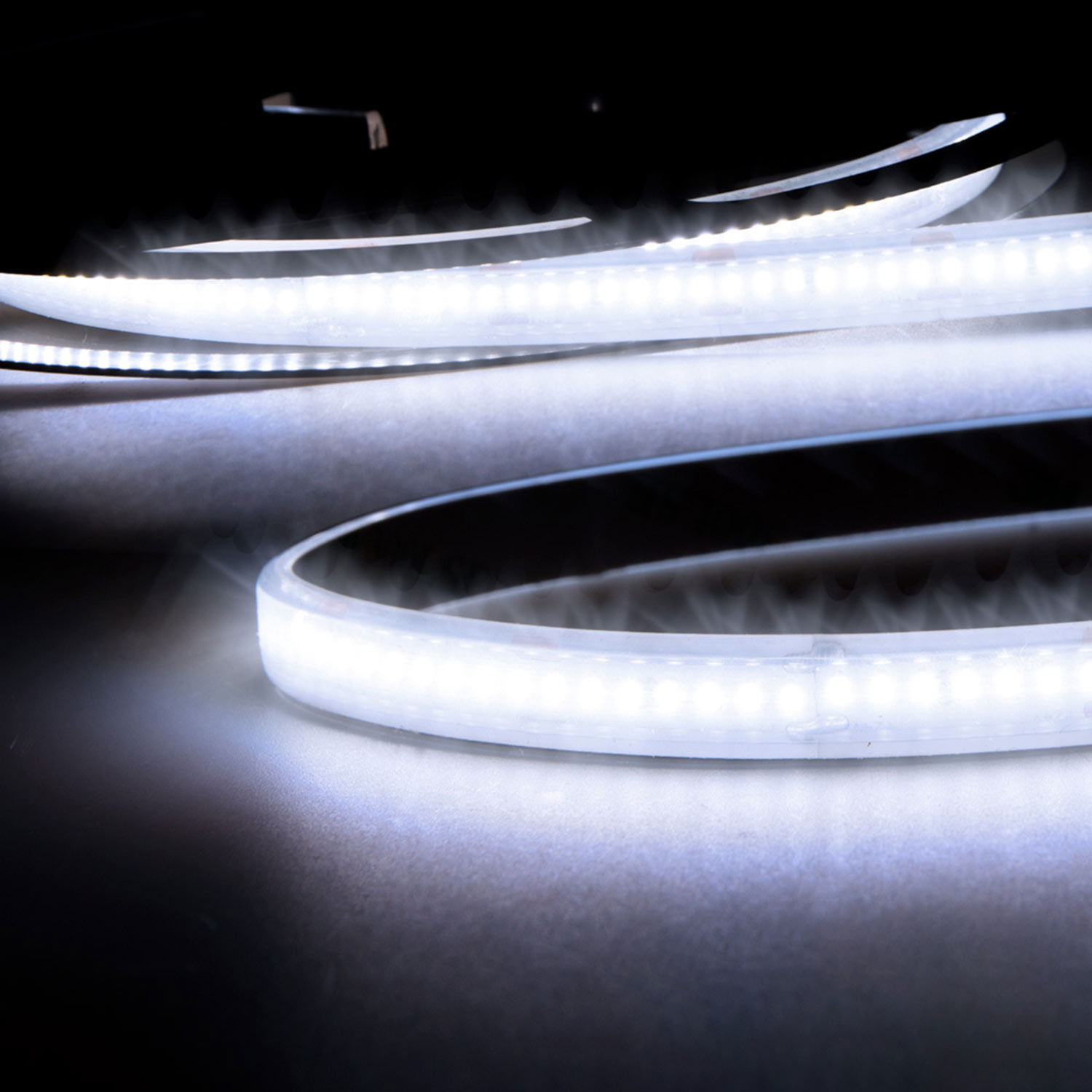 ISOLED LED CRI965 Linear11 Flexband 24V DC 10W IP54 6500K 5m Rolle 240 LED/m