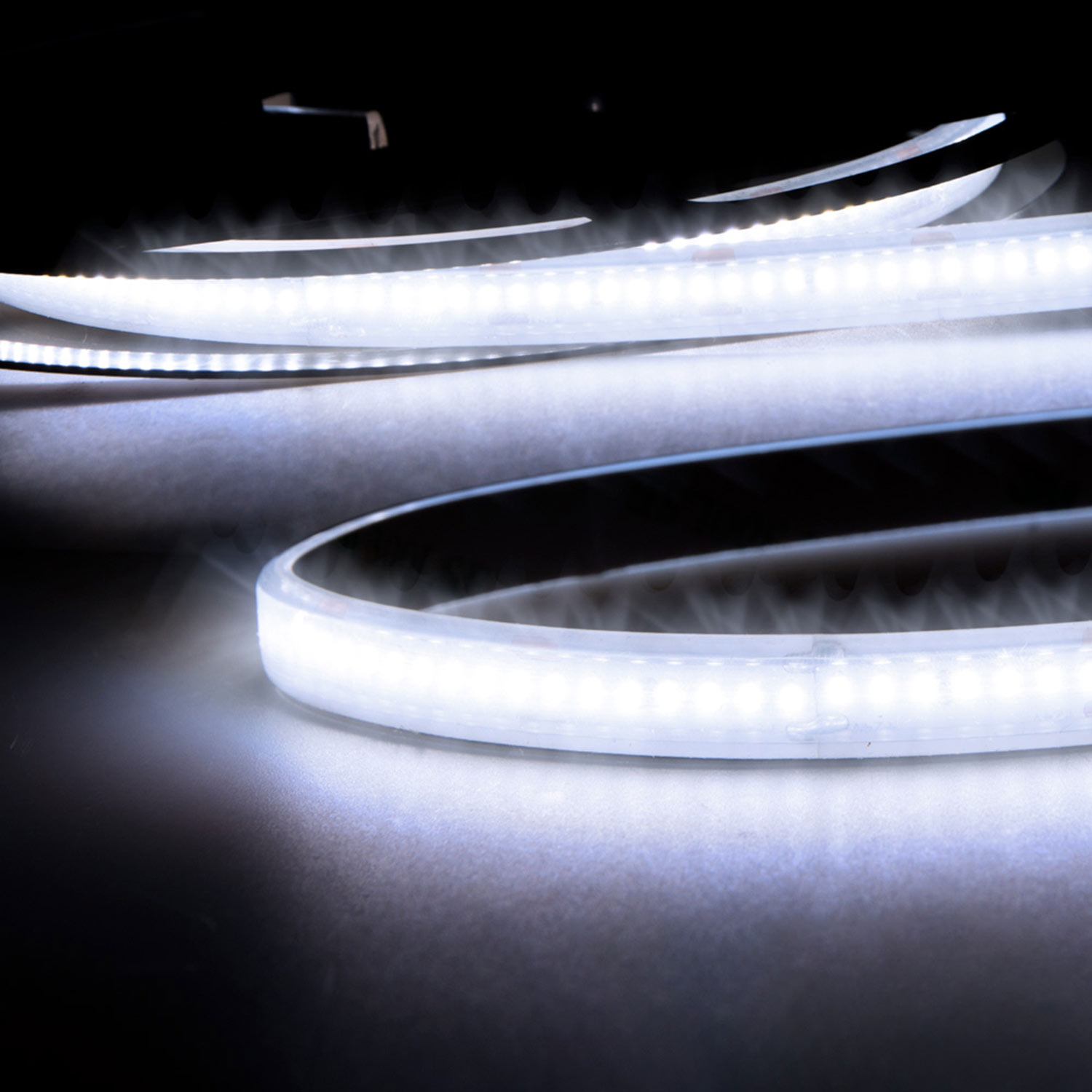 ISOLED LED CRI965 Linear11 Flexband 24V DC 15W IP54 6500K 5m Rolle 280 LED/m