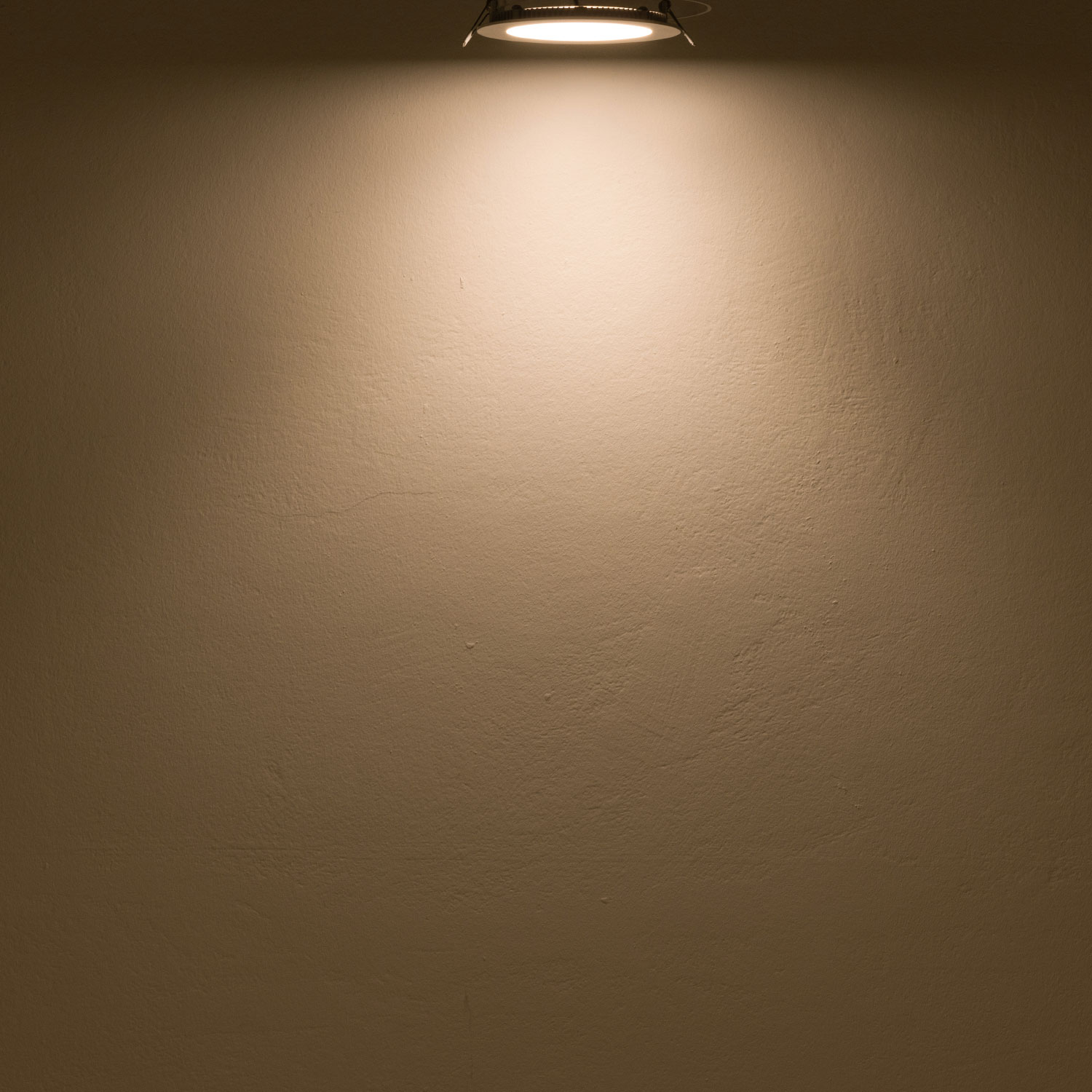 ISOLED LED Downlight 12W rund ultraflach blendungsreduziert schwarz warmweiß dimmbar CRI90