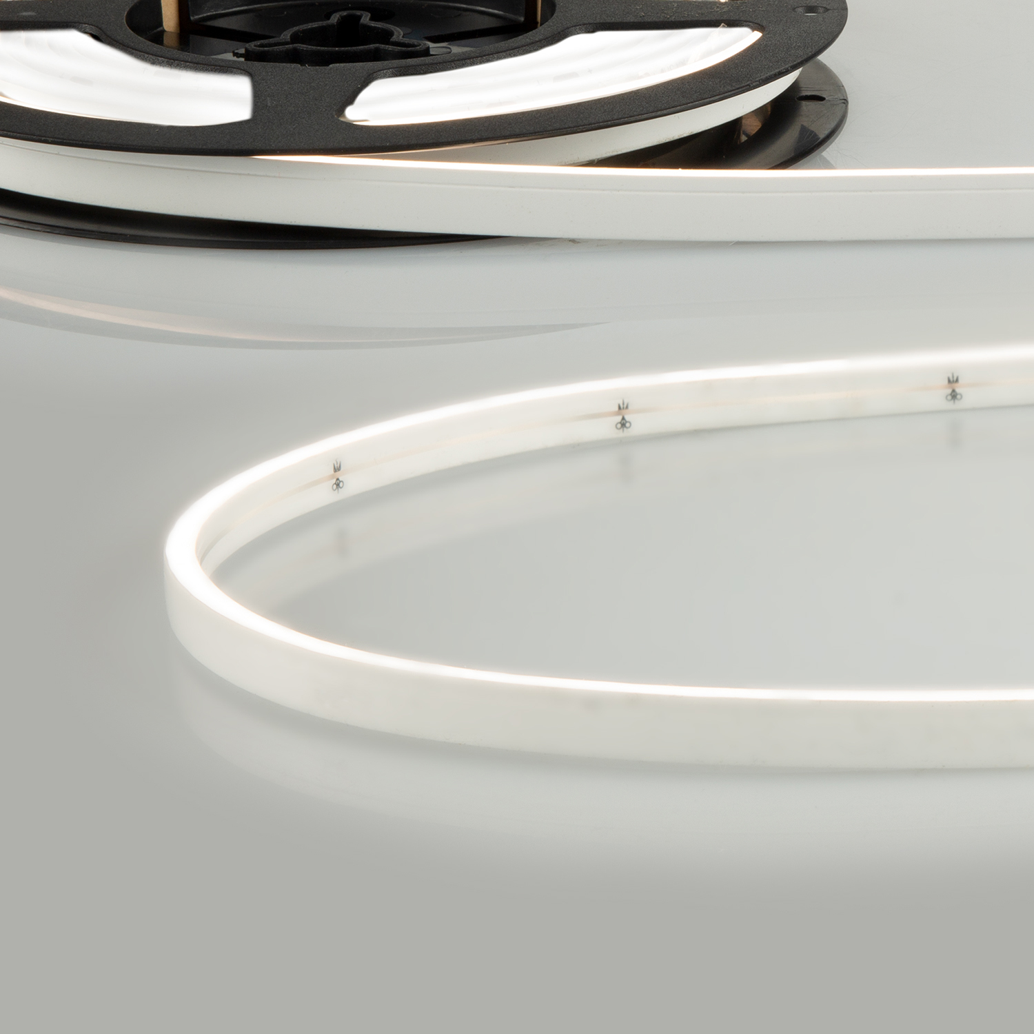 ISOLED LED NEON940 Flexband B04H08 24V DC 10W IP67 4000K 5m Rolle 180 LED/m inkl. Montageclips