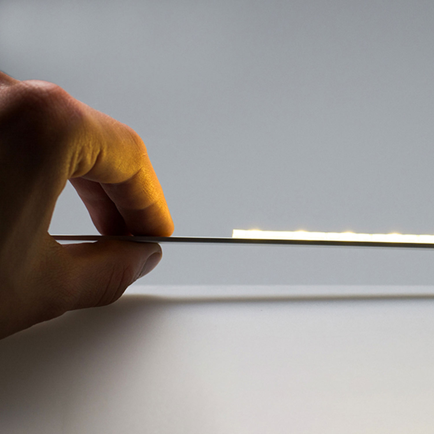 ISOLED Aluminium Kühlstreifen 14 eloxiert 200cm