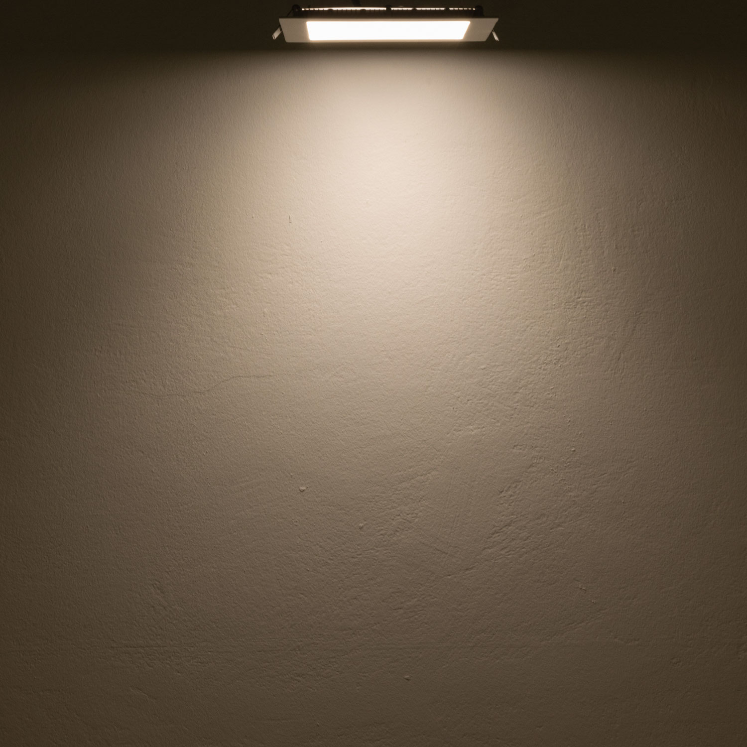 ISOLED LED Downlight 15W eckig ultraflach blendungsreduziert weiß warmweiß dimmbar CRI90