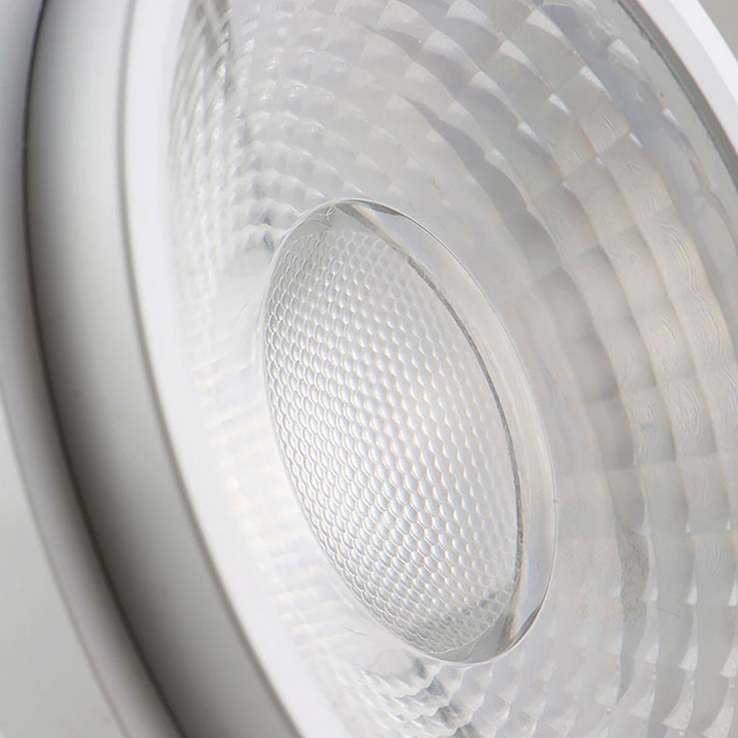 ISOLED AR111 Meat Light 30W 35°-50° variabel inkl. externem VG