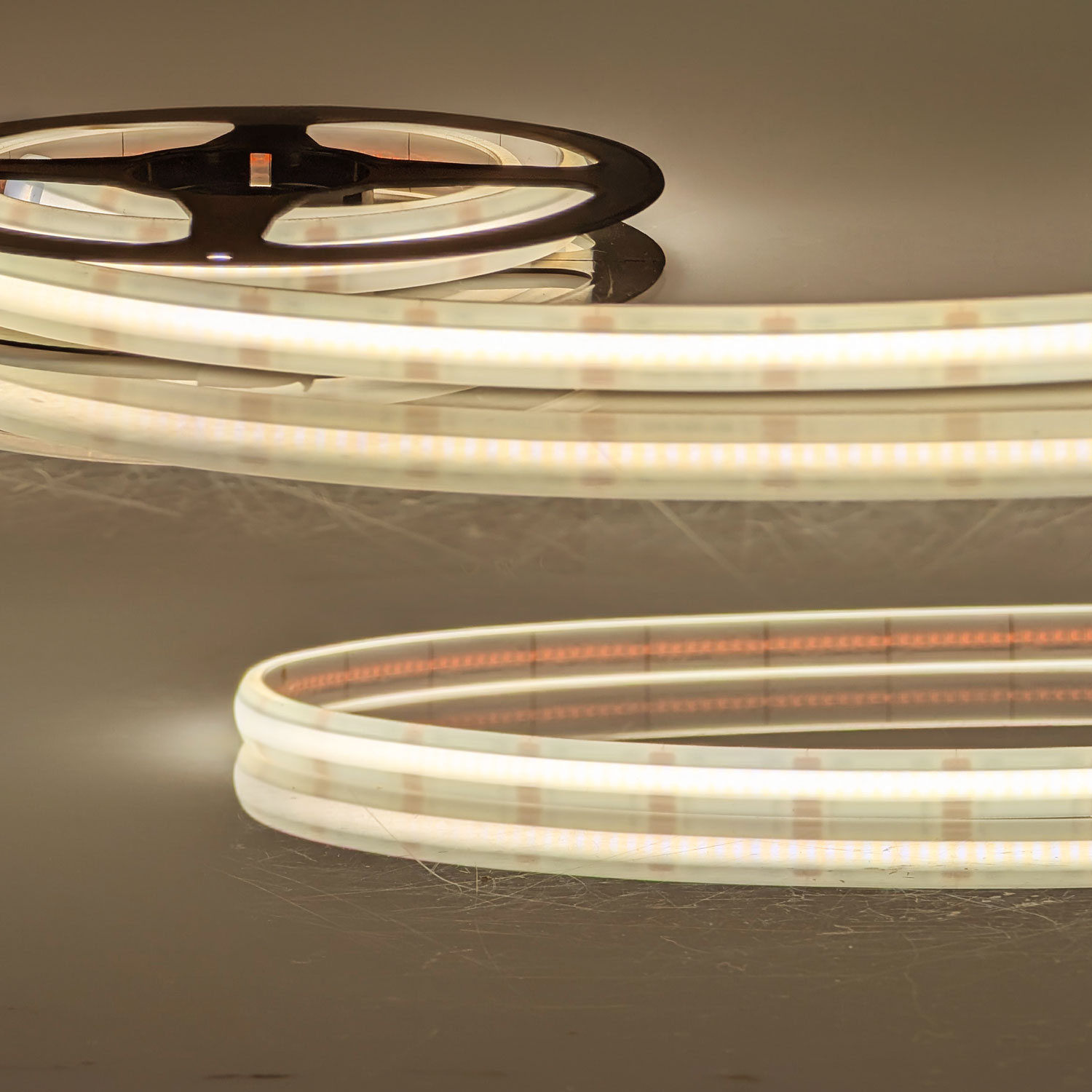 ISOLED LED HT927/960 CCT Flexband für bis zu 100°C Umgebung 24V DC 10W|10W IP68 5m Rll 640 LED/m